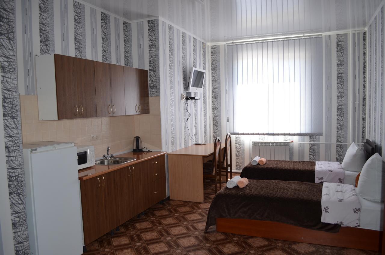 Sunlake Hotel Osokorki Kiev Extérieur photo